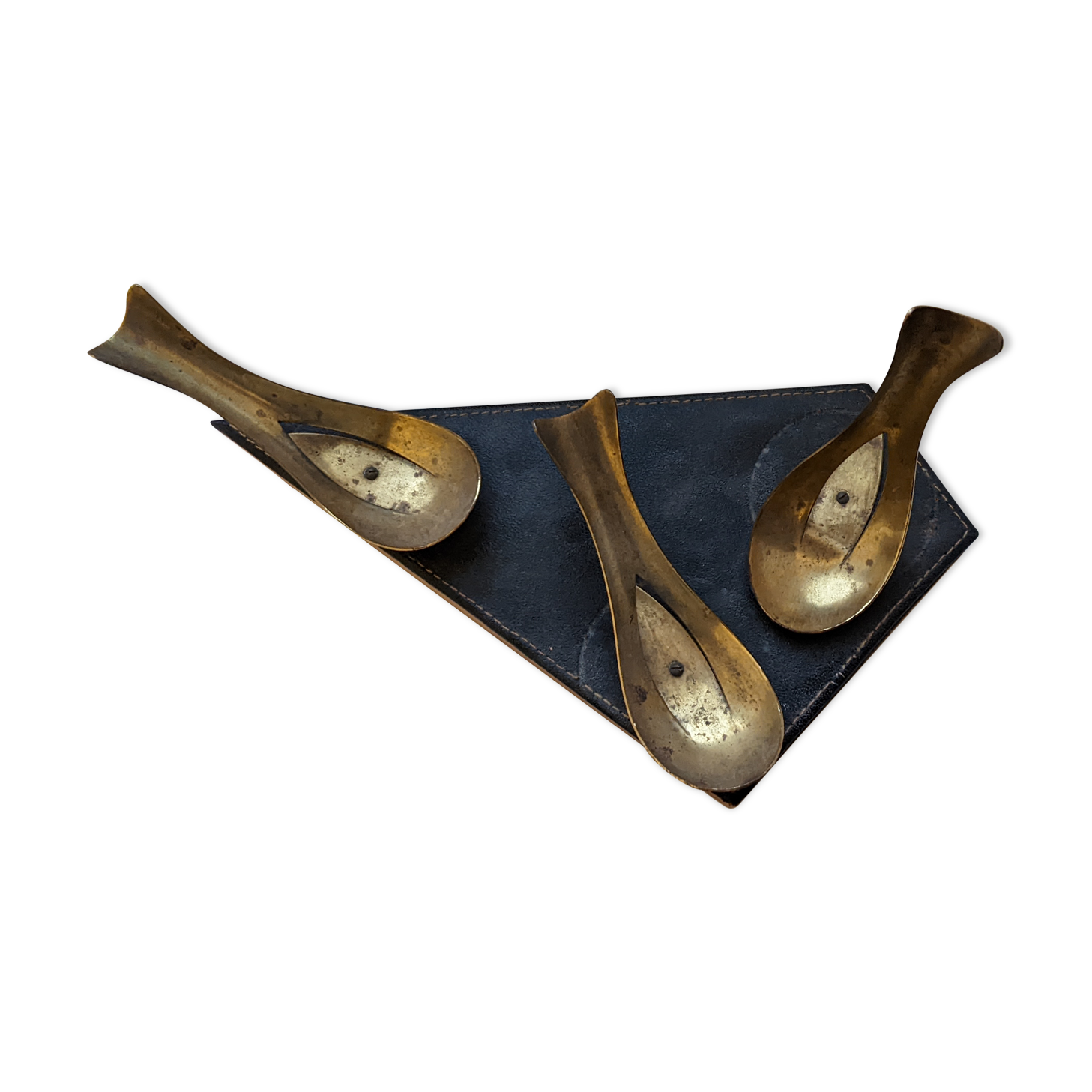 Old pipe holder