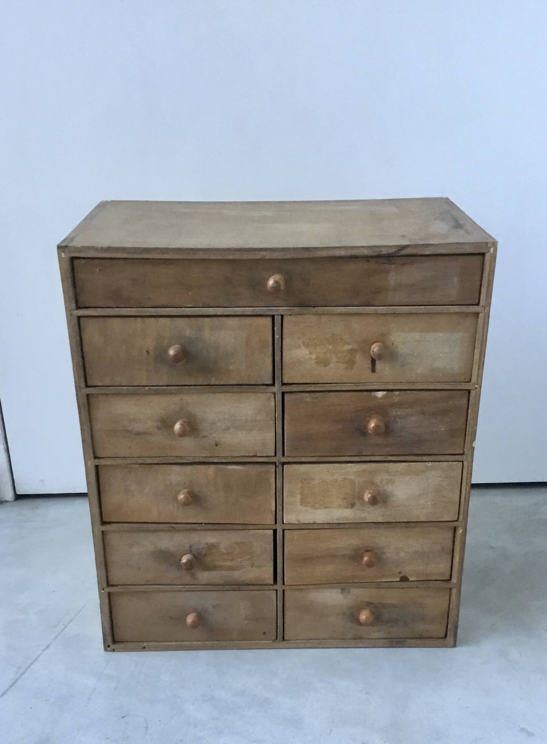 Small drawer unit for watchmaking and jewelry making