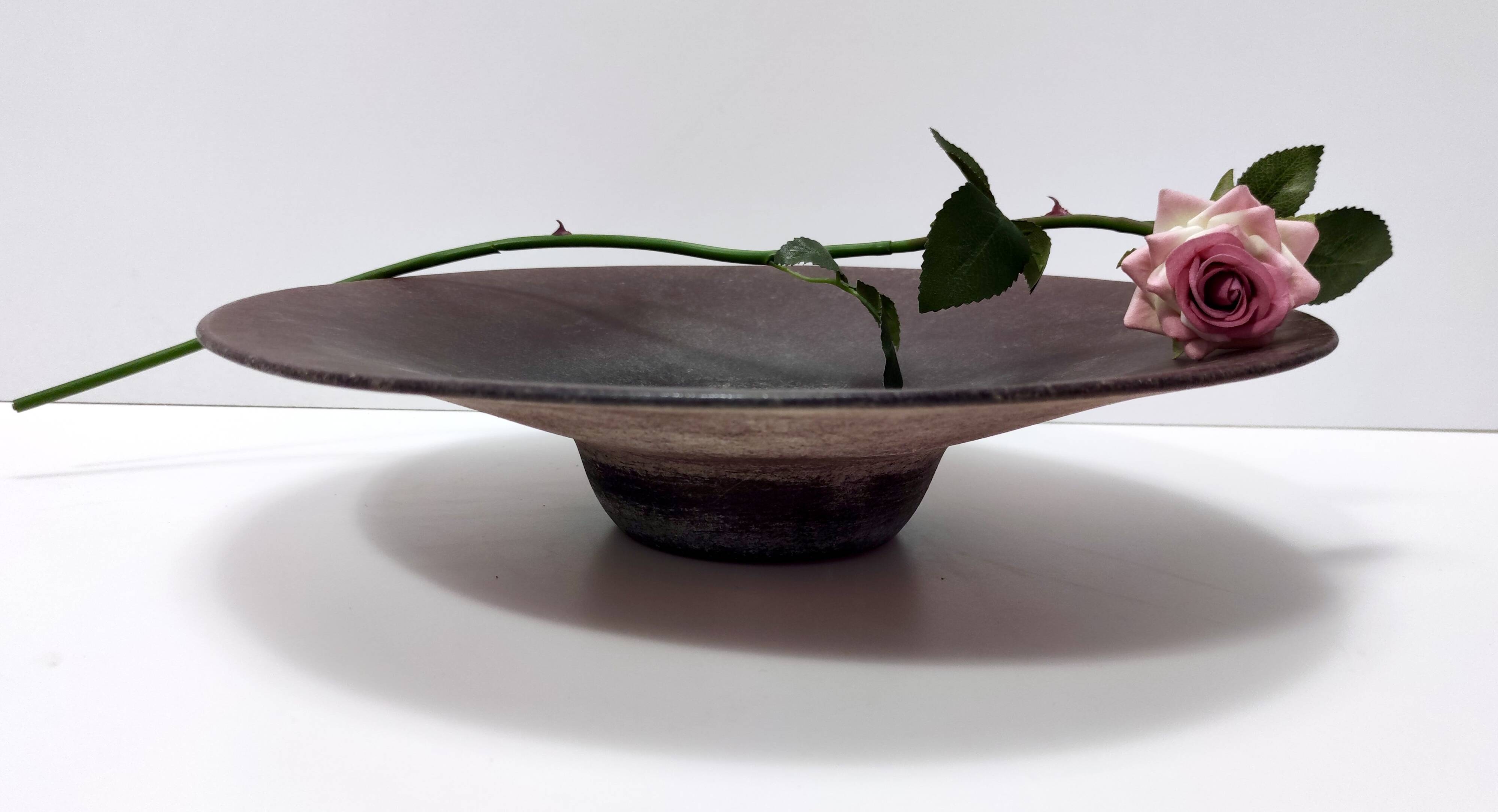 Postmodern Brown Scavo Glass Trinket Bowl or Centerpiece, Italy