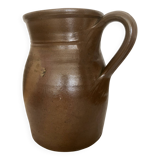 Large brown pot, country style