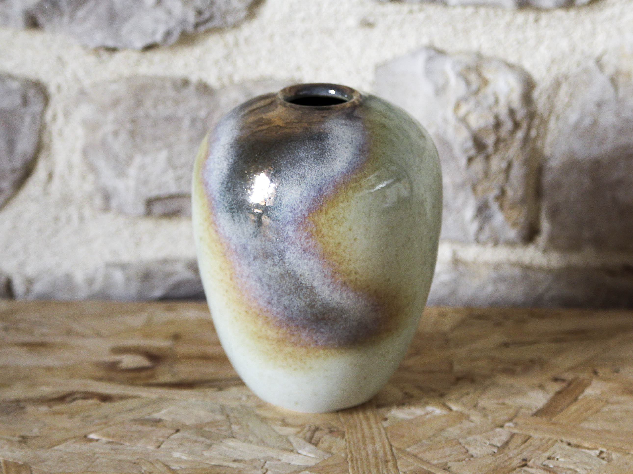 Vase en porcelaine émaillé Paul Beckrich