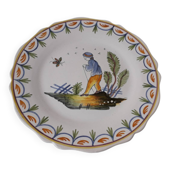 Earthenware plate