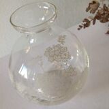 Vase round floral decoration