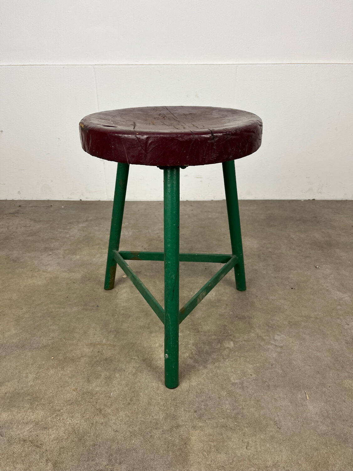 Industrial loft style tripod stool