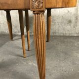 Art deco table with 2 leaves