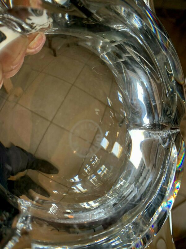 Centre de table en forme de feuille de la cristallerie de Lorraine XX siècle