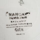 7 assiettes entrées ou dessert et 2 raviers Gien Modèle Nancay