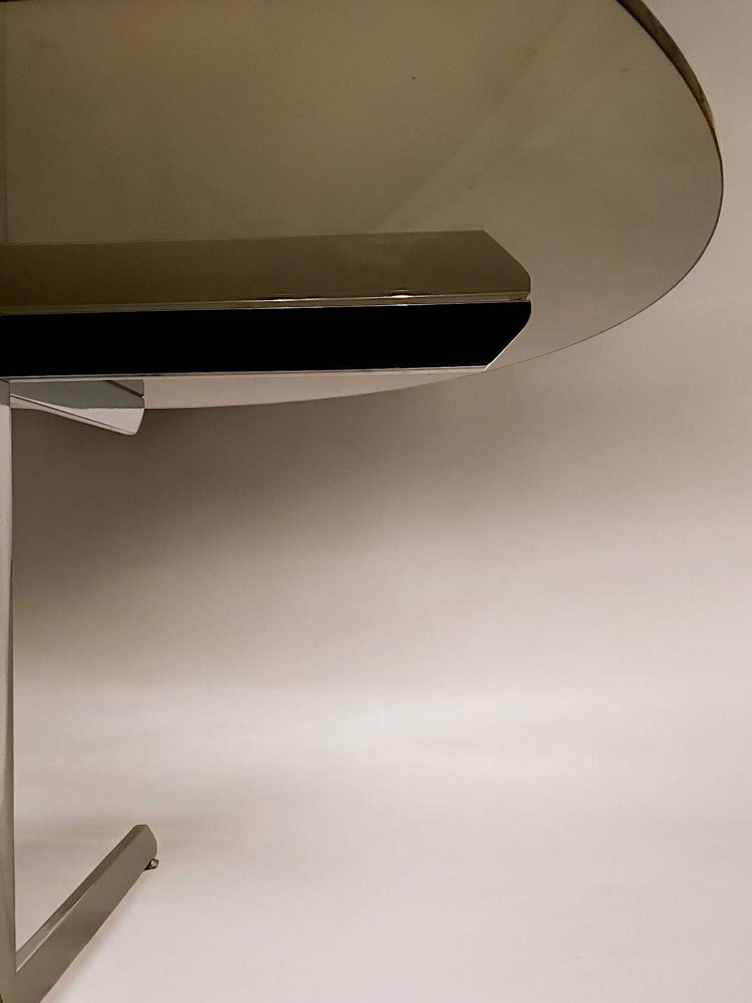 Table à manger à plateau en verre fumé - c. 1970 - Roche Bobois