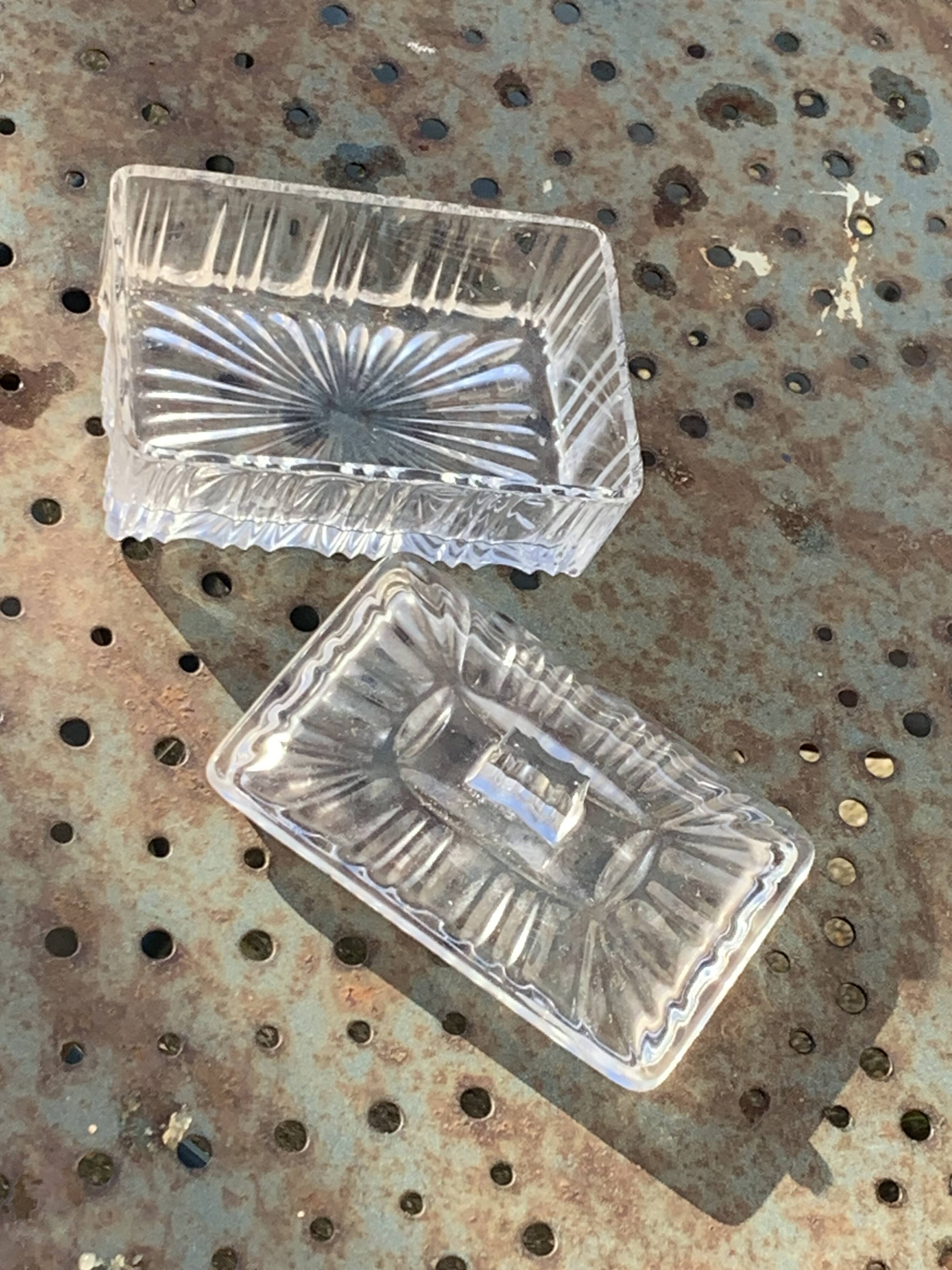 Transparent mold glass box with lid, vintage