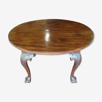 Table ronde XIXème en acajou sculpté avec rallonge Ø 133 cm