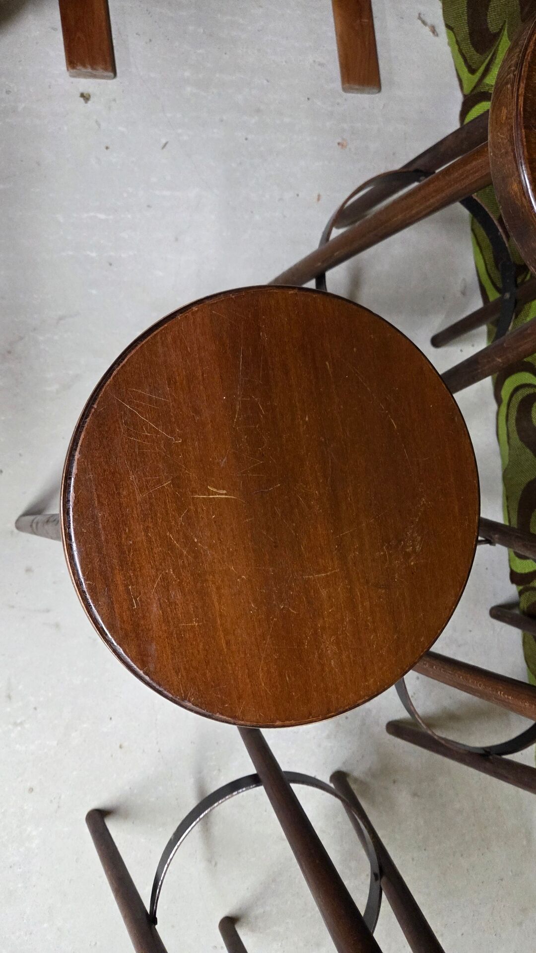 Lot de 4 tabourets de bar vintage  Années 1970