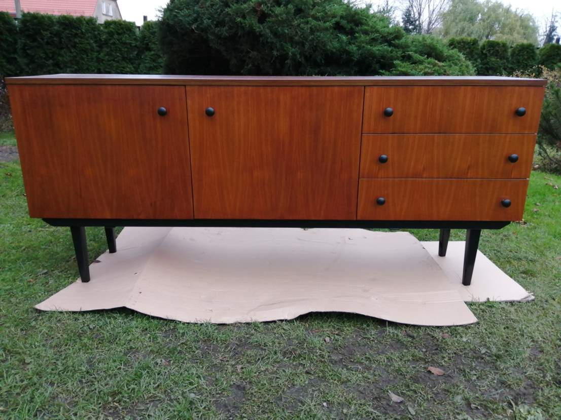 Sideboard from the 60s / 70s in vintage style