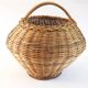 Grand panier amphore rotin