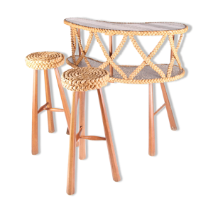 bar de forme haricot
