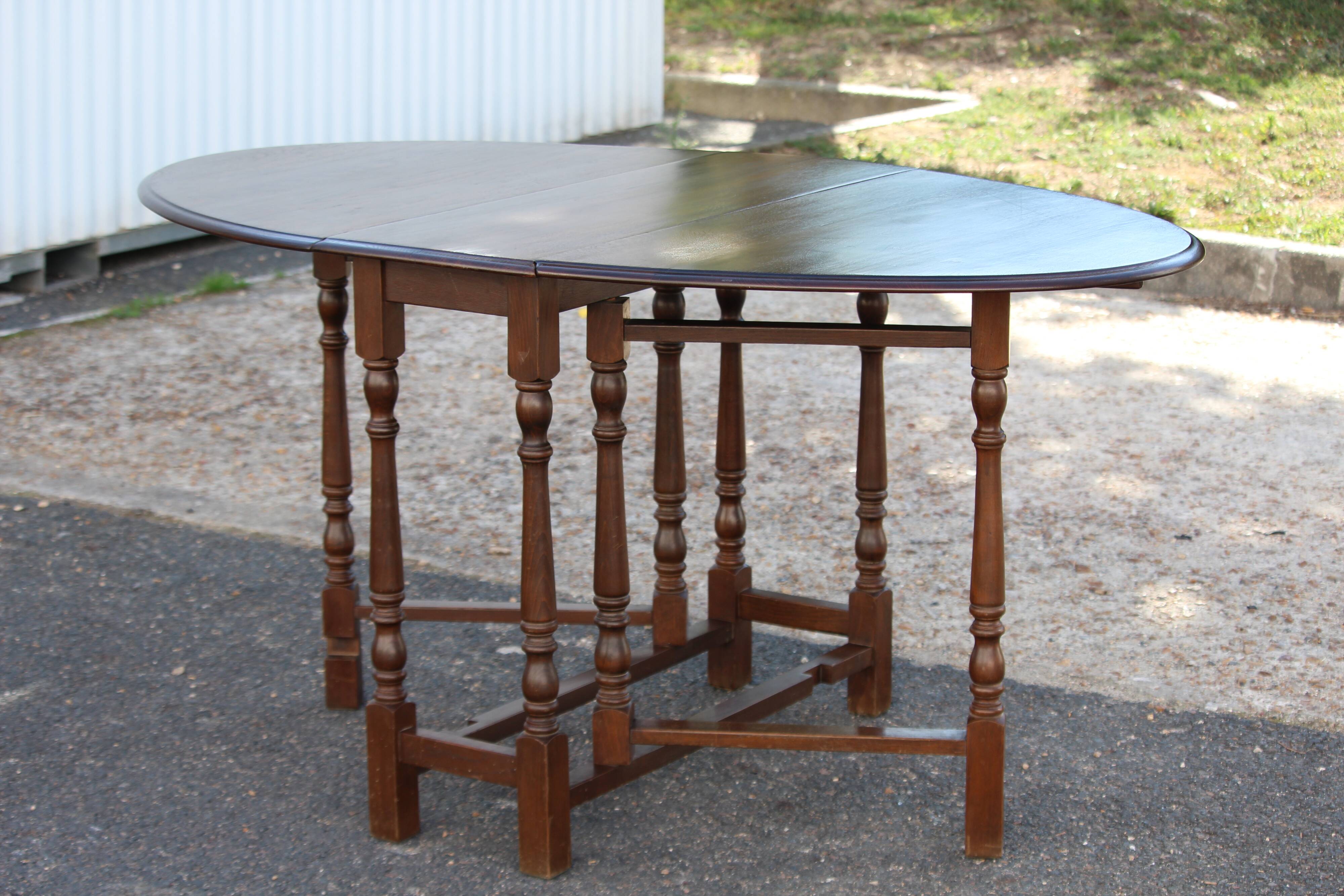 Solid wood folding dining room table