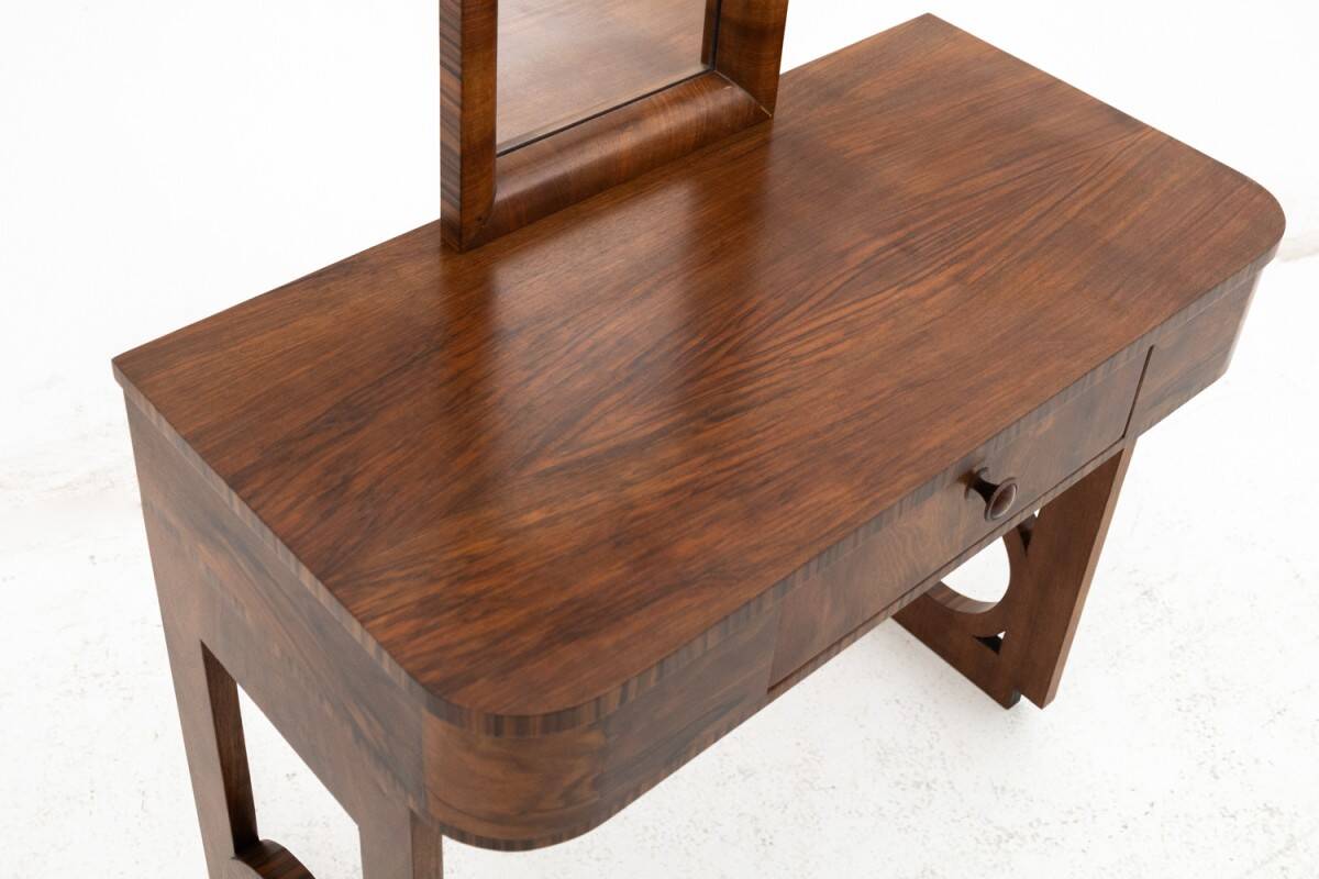 Art Deco dressing table with chair, Poland, ca. 1930.