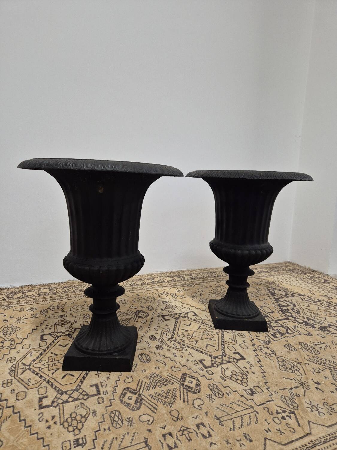 Pair of Medici cast iron vases from Maison Bourgeoise