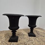Pair of Medici cast iron vases from Maison Bourgeoise