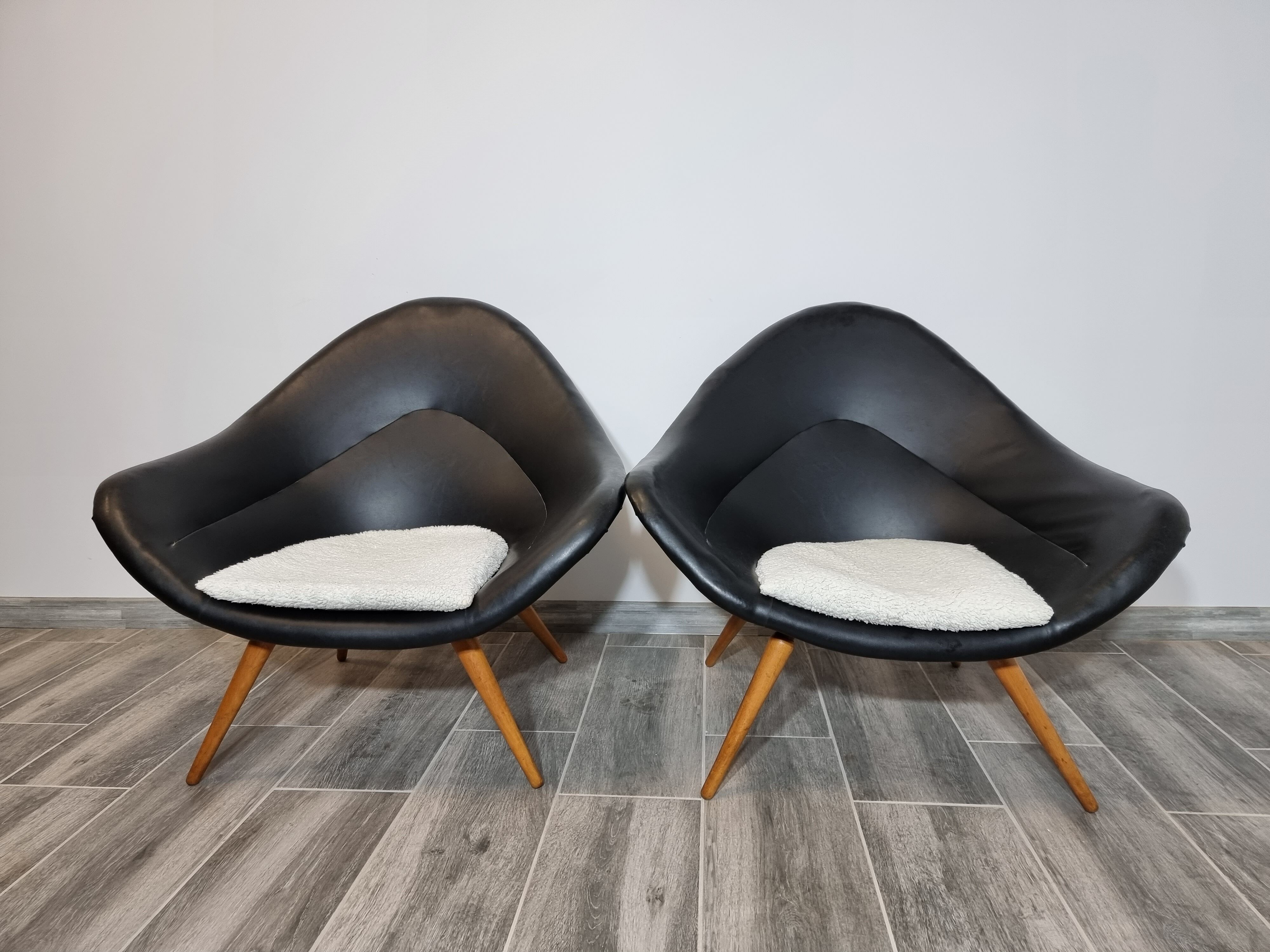 Pair of Brussels expo armchairs