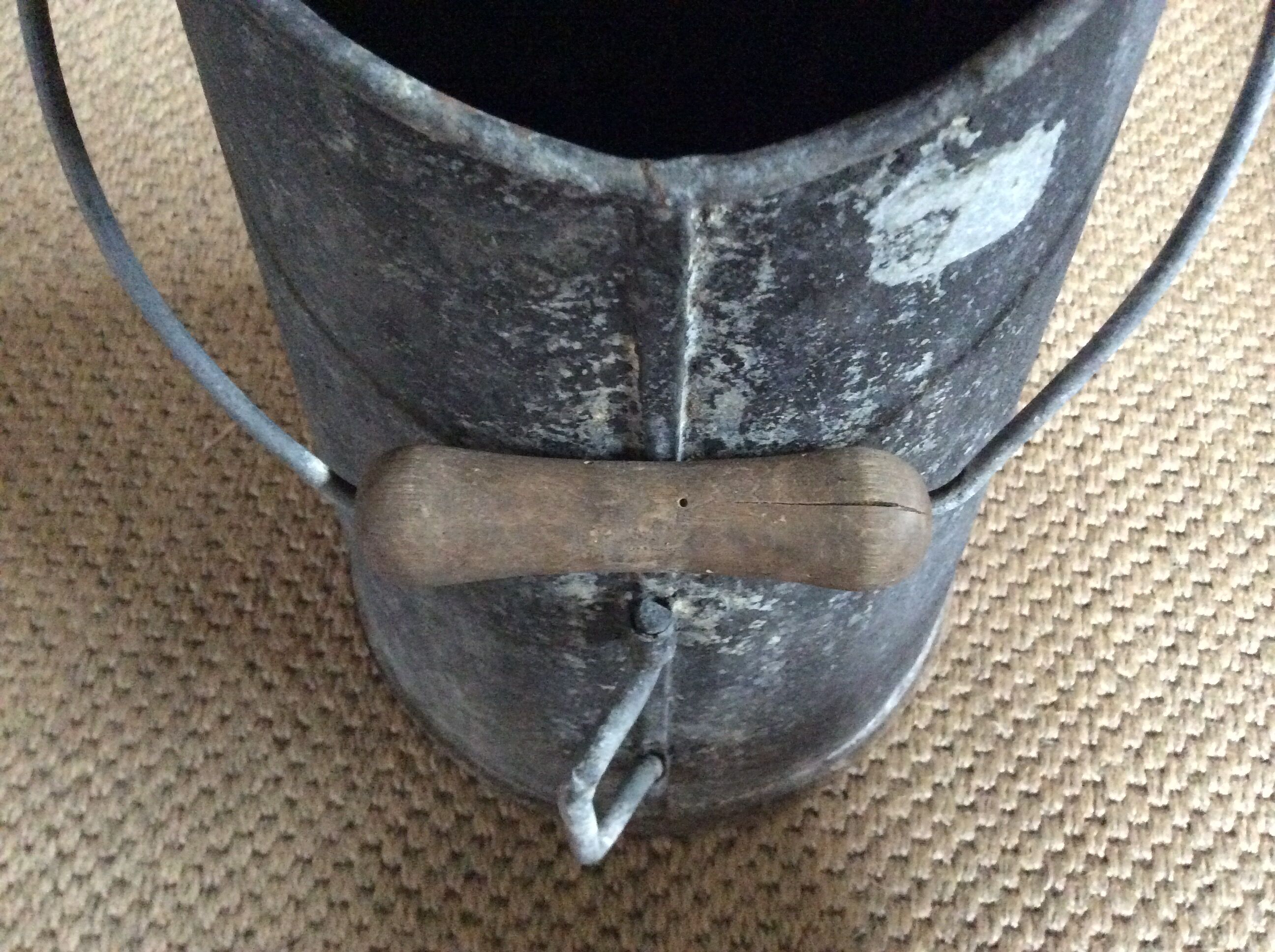 Coal bucket