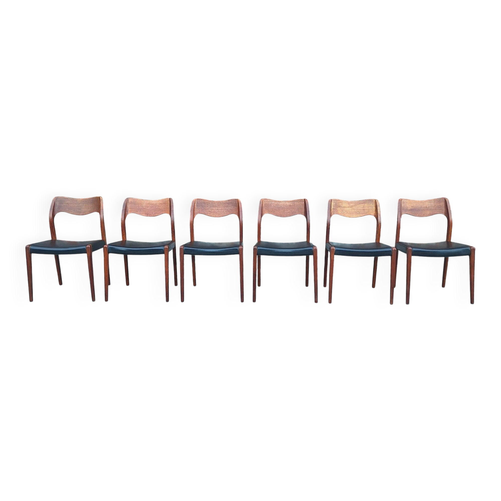 Set of 6 chairs model 71 by Niels O. Moller, vintage Scandinavian furniture.