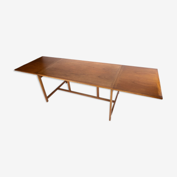 Table basse en bois de rose design danois des années 1960.