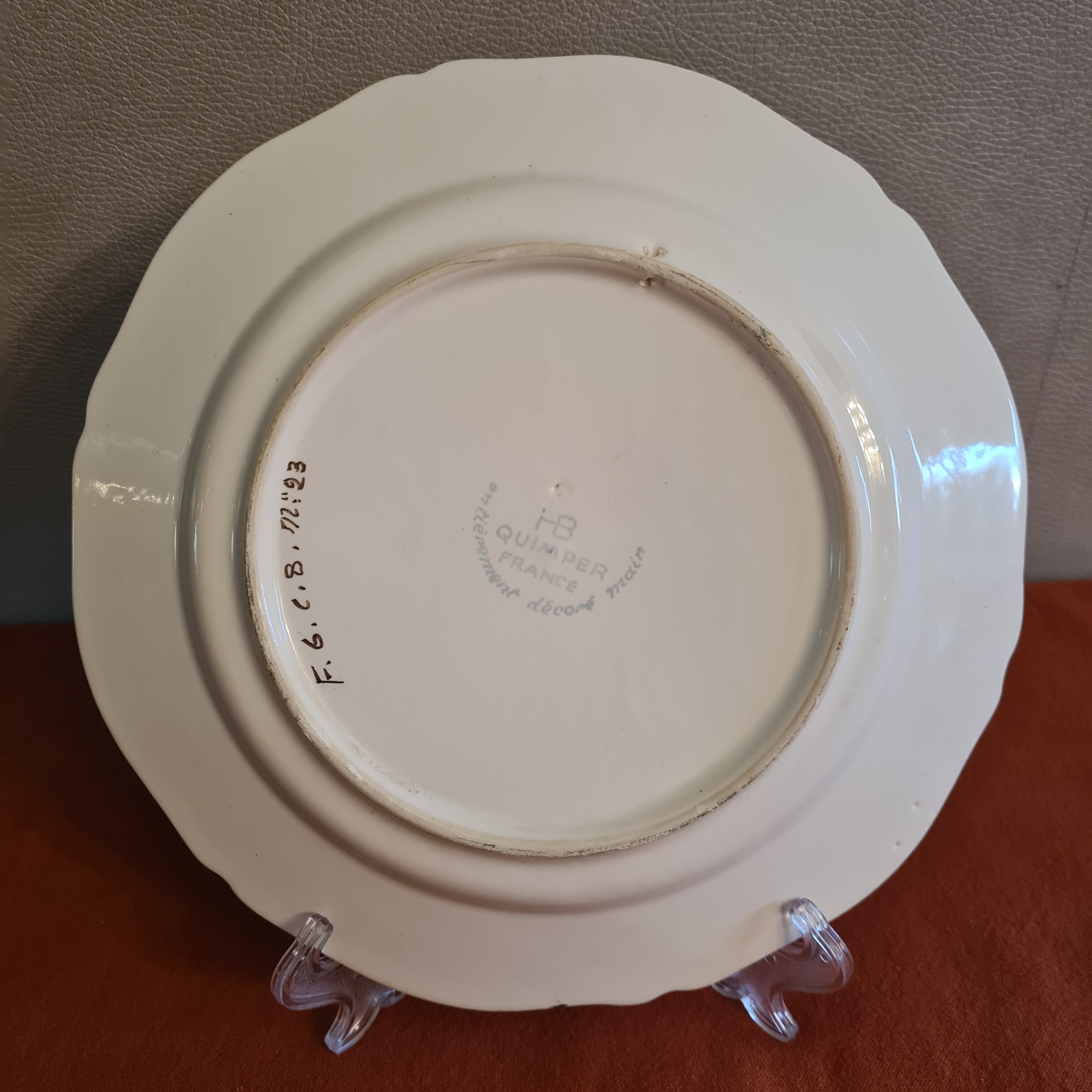 Breton plate hb quimper signed and numbered peasant at the fork