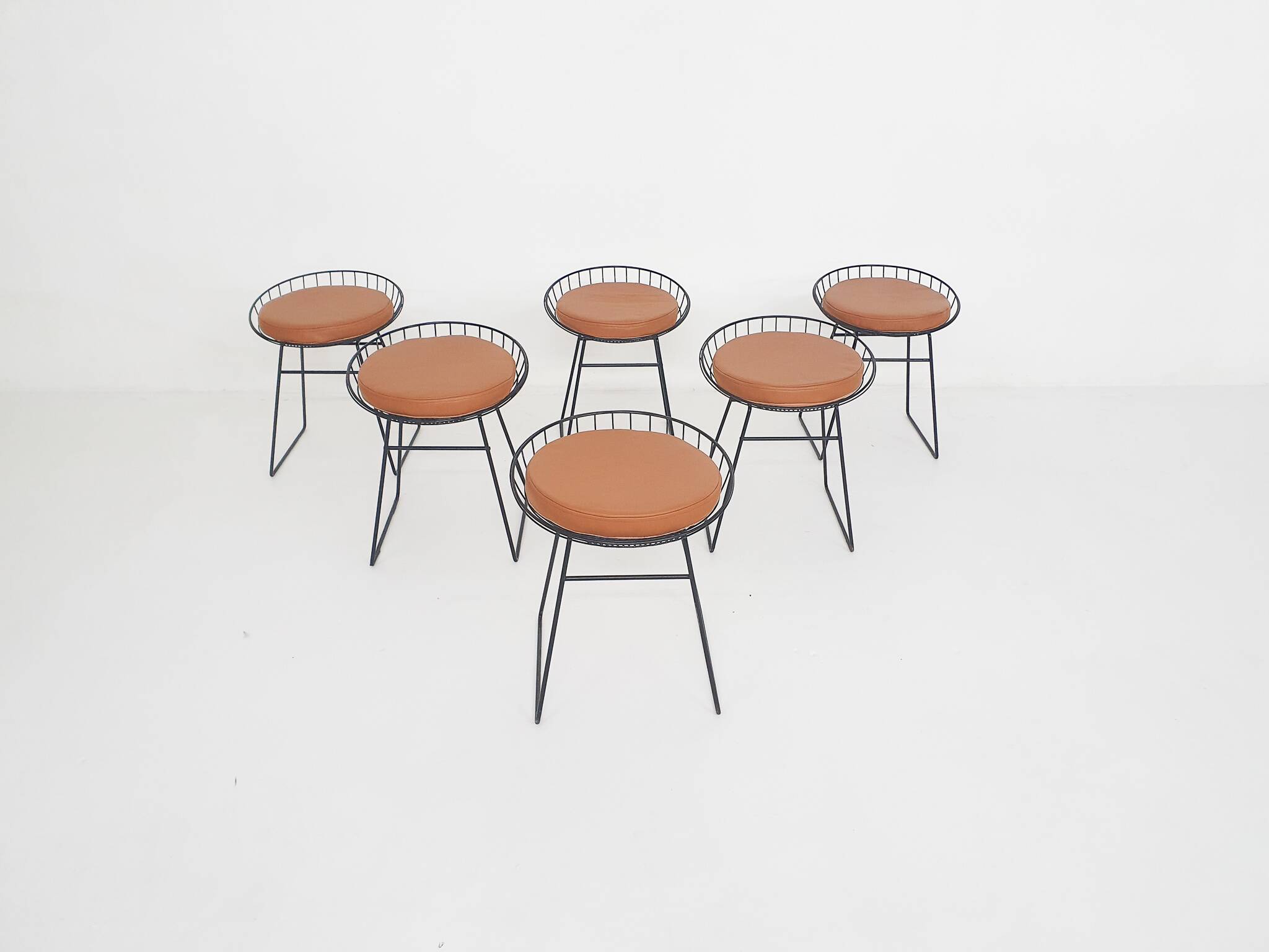 Cees Braakman for Pastoe KM05 metal wire stools, The Netherlands 1958