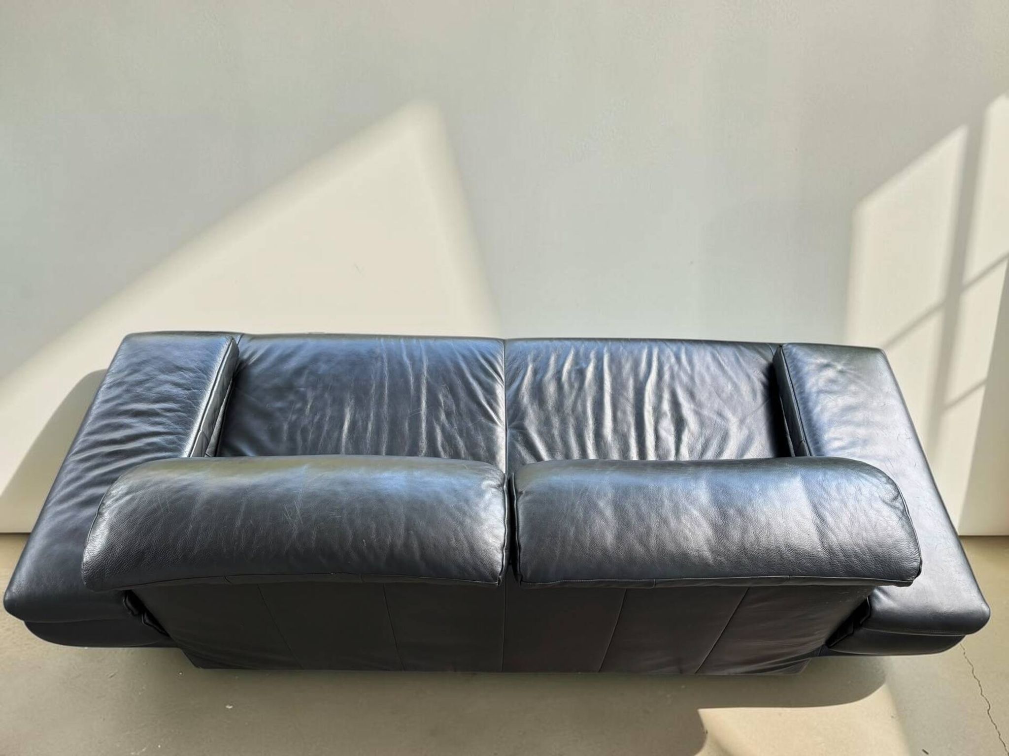 Vintage black leather 3-seater sofa Rolf Benz 6500