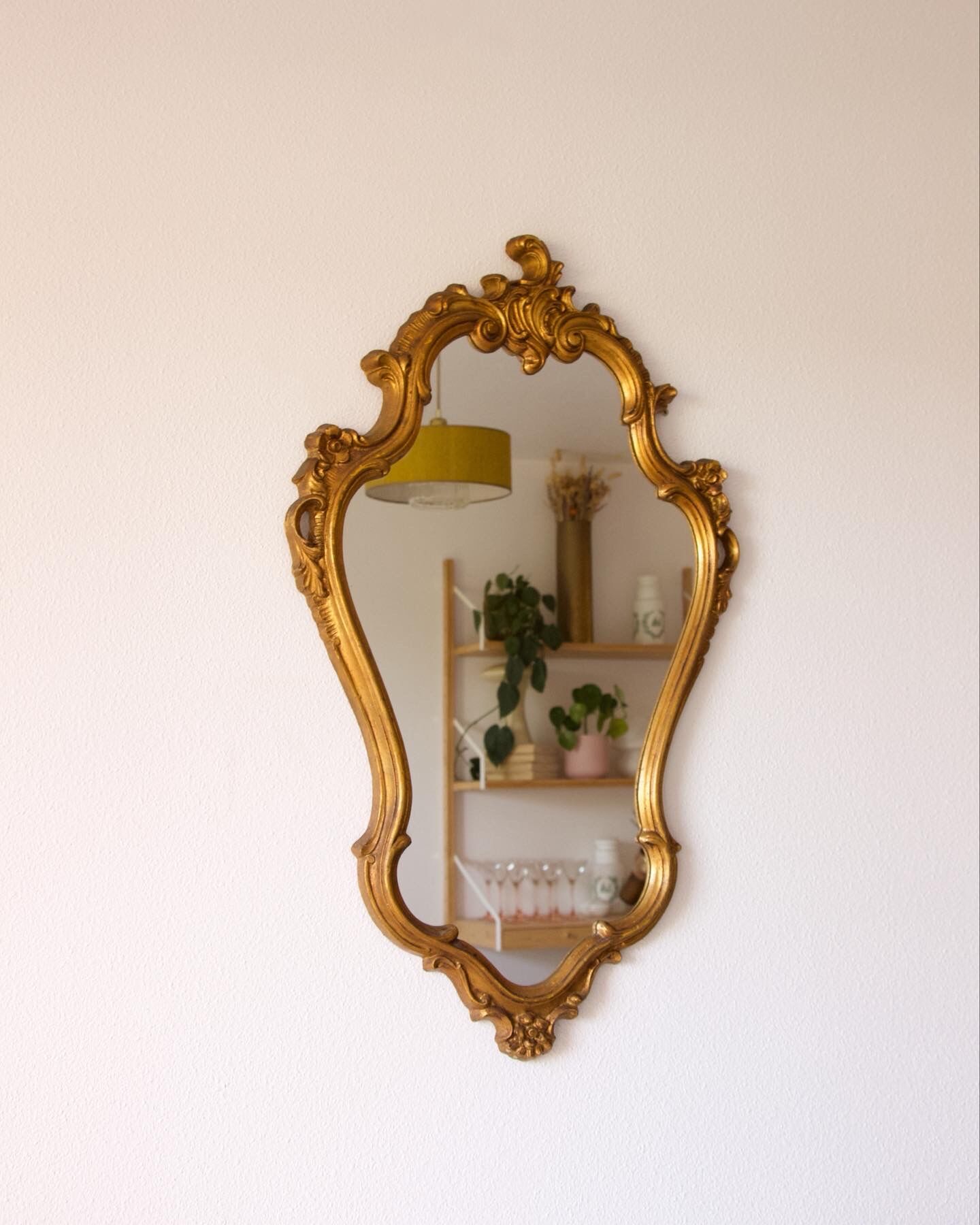 Golden mirror arabesque vintage baroque style