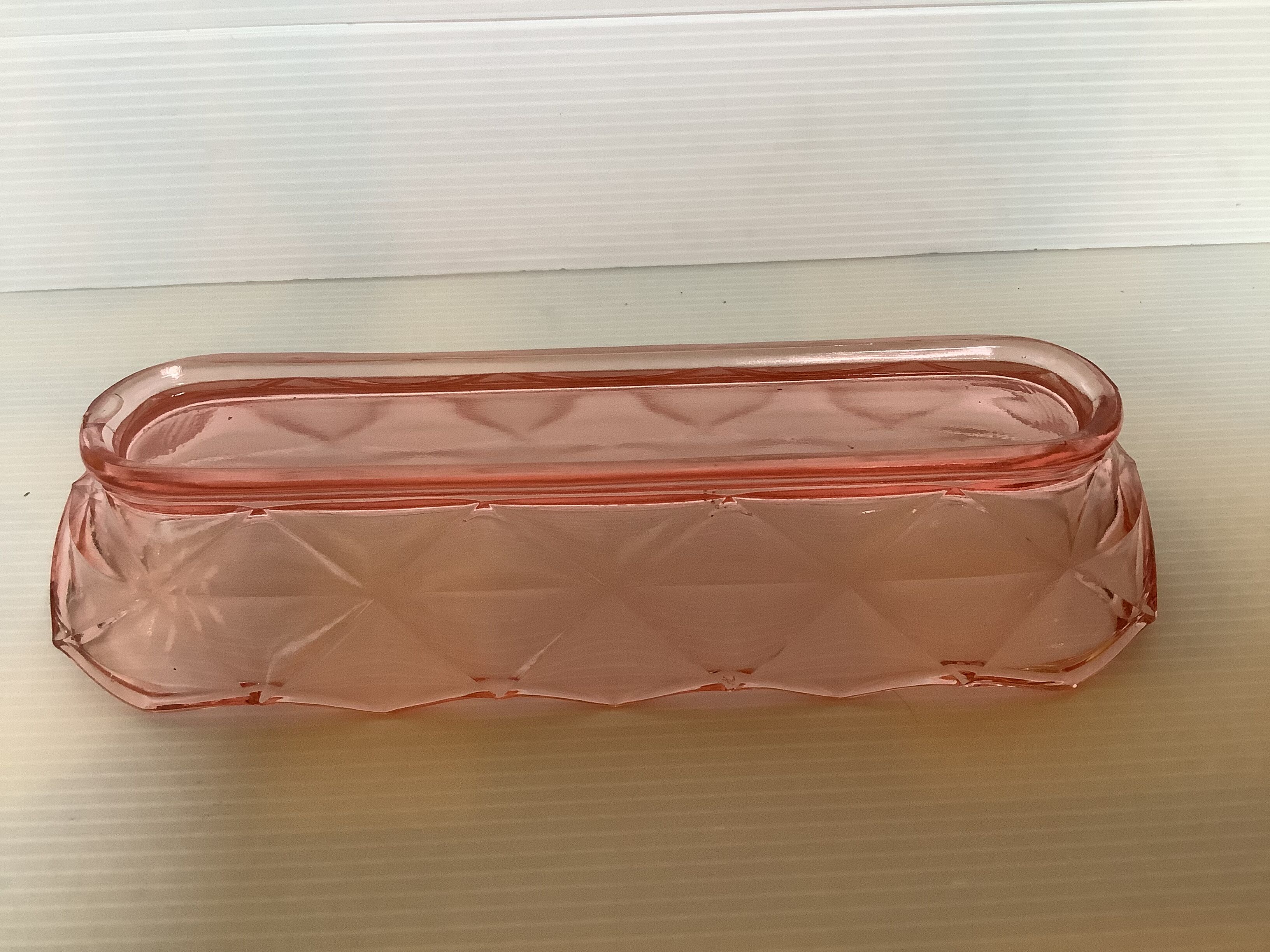 Empty pocket pencil holder pink glass