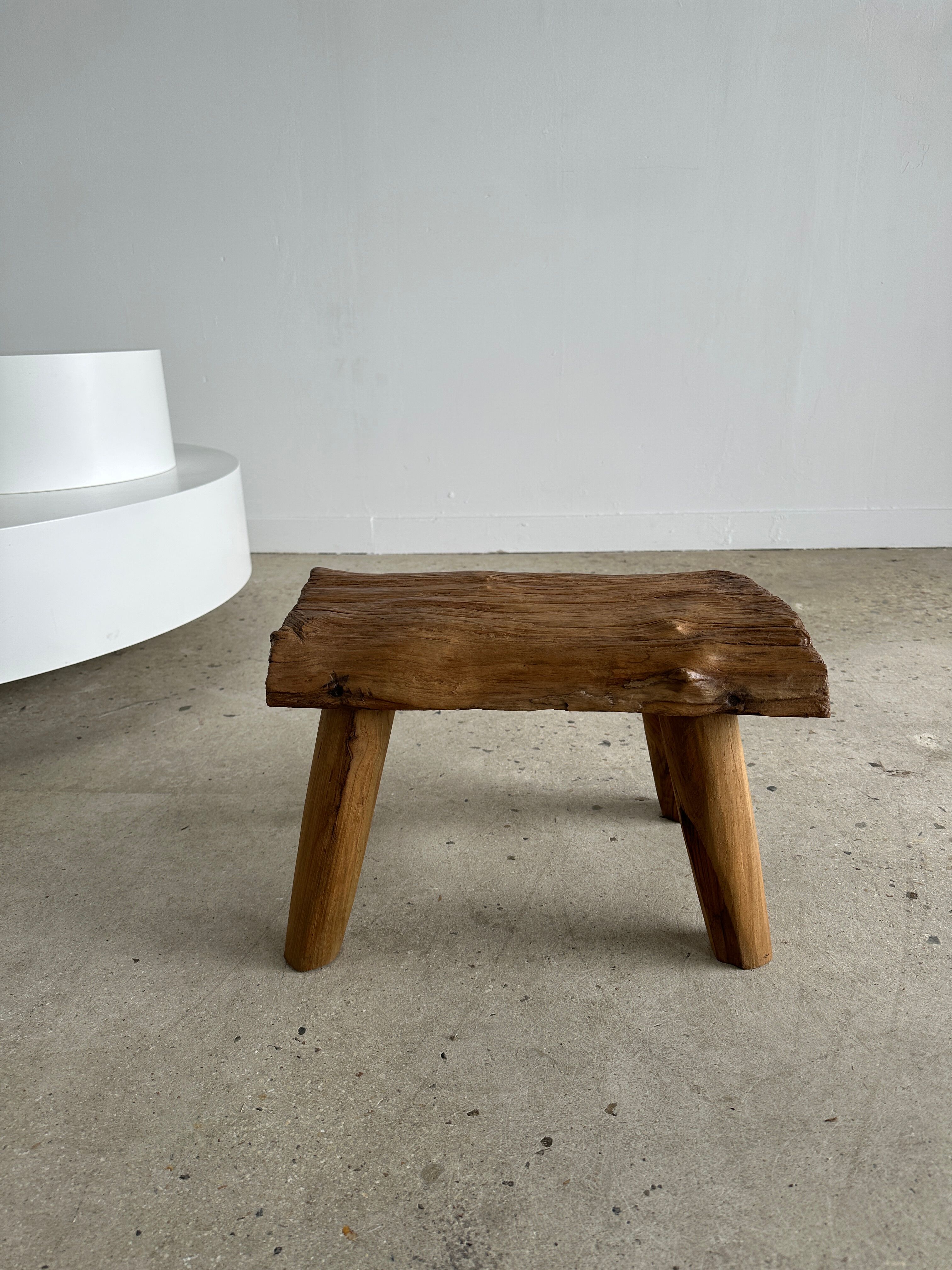 Stool in blond teak