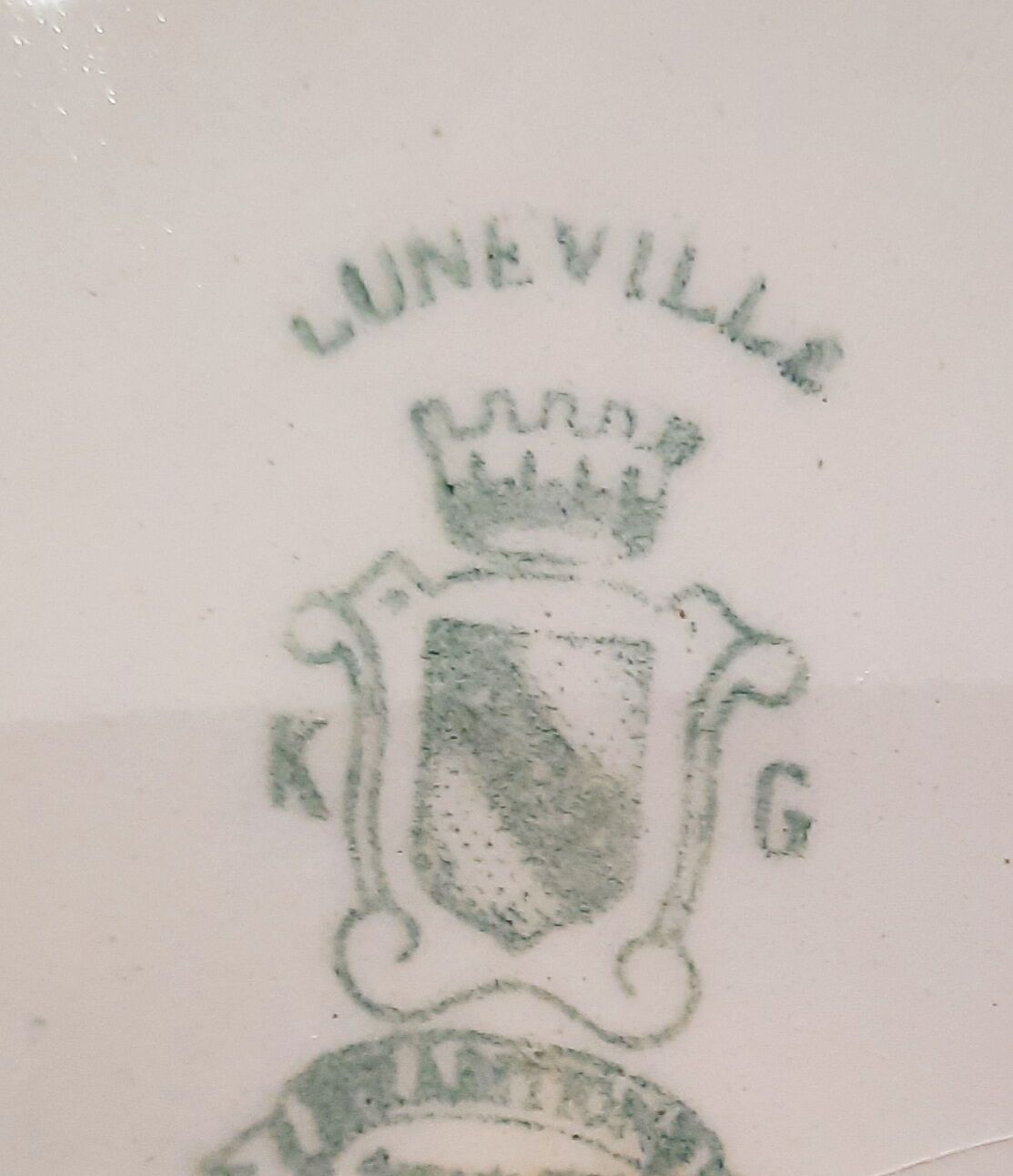 Plate up close Lunéville
