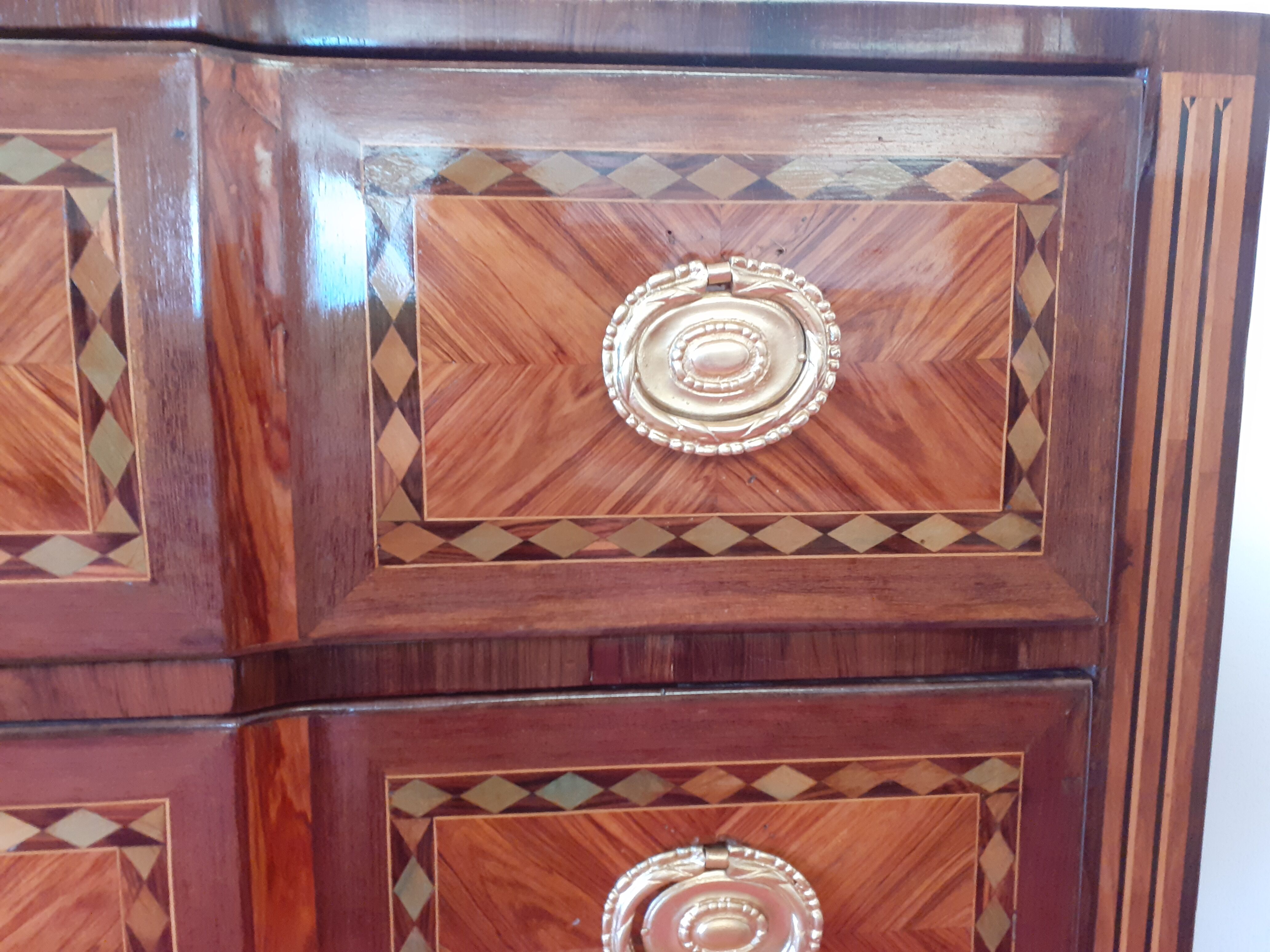 Commode Louis XVI (period)