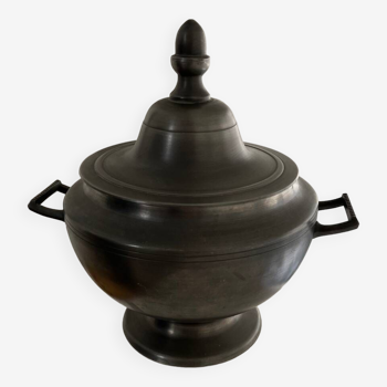 Pewter tureen