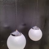 Opaline ball suspensions