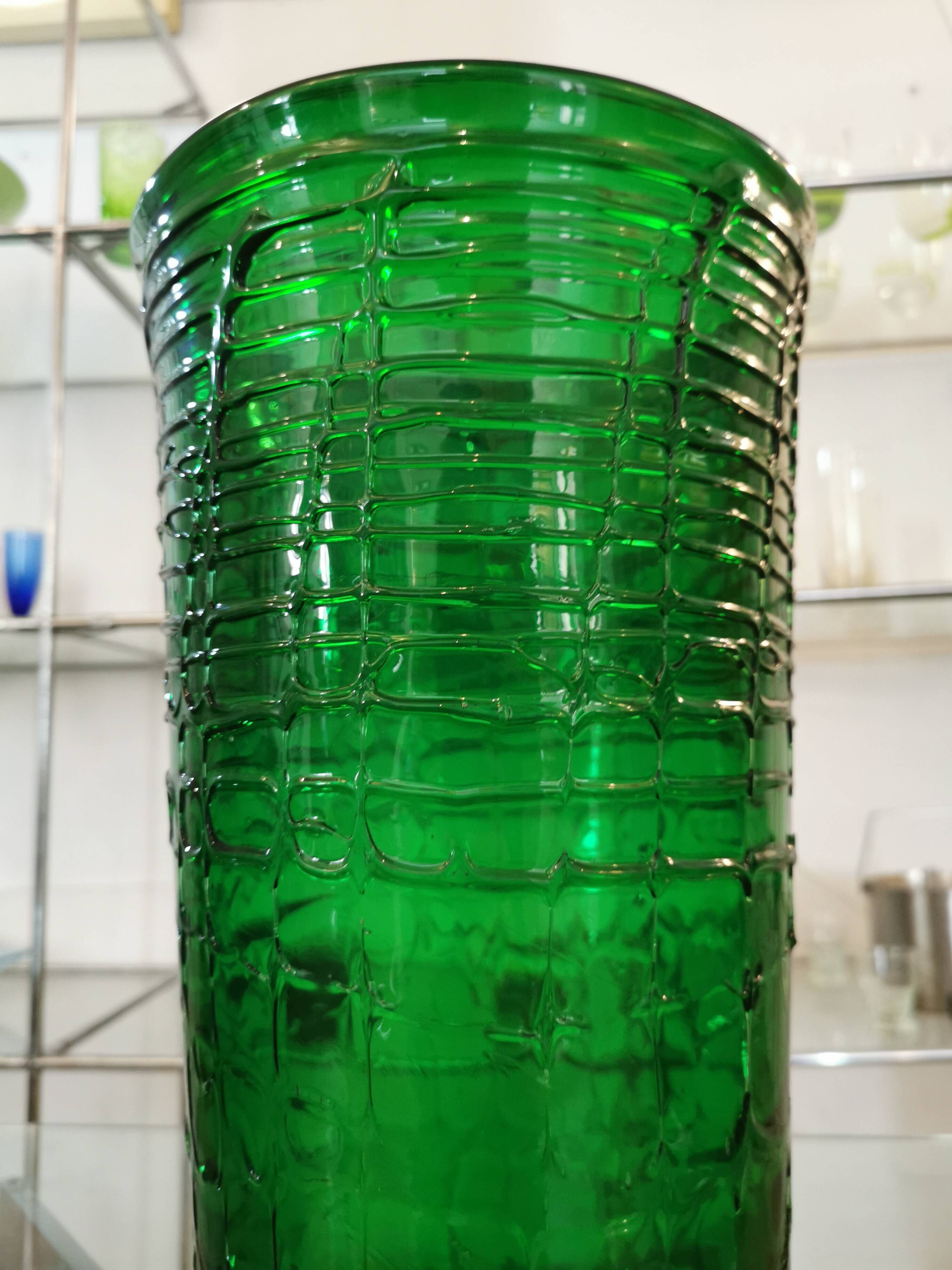 Vintage XXL glass vase with “Croc” print