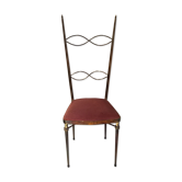Chaise en métal doré