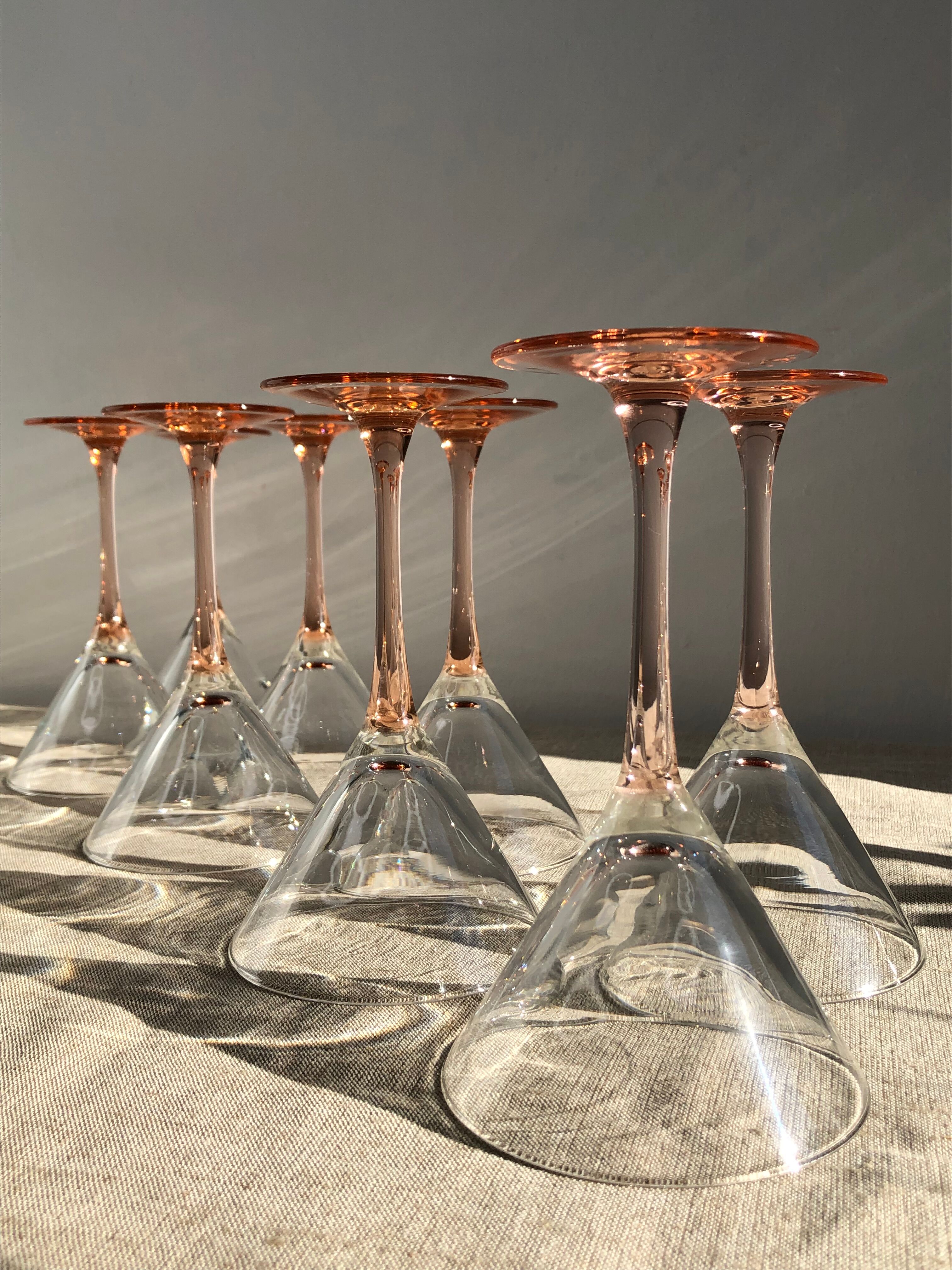 Set of 8  Luminarc Rosaline cocktail glasses