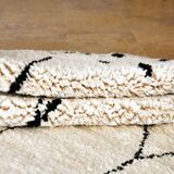 Beni Mrirt white rug 240 x 168 cm new