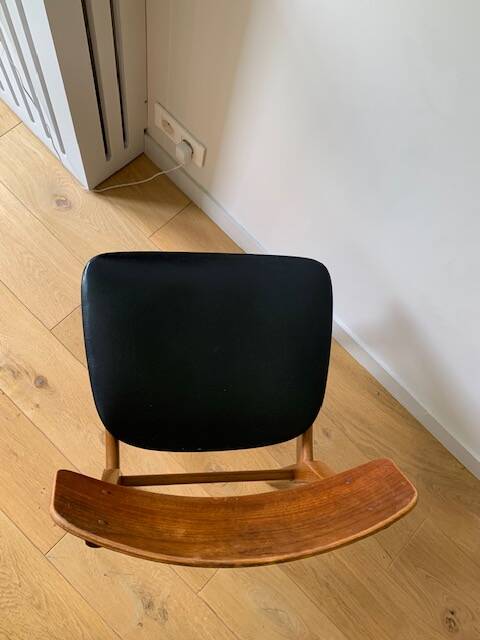4 Danish chairs in oak and teak, 1960s