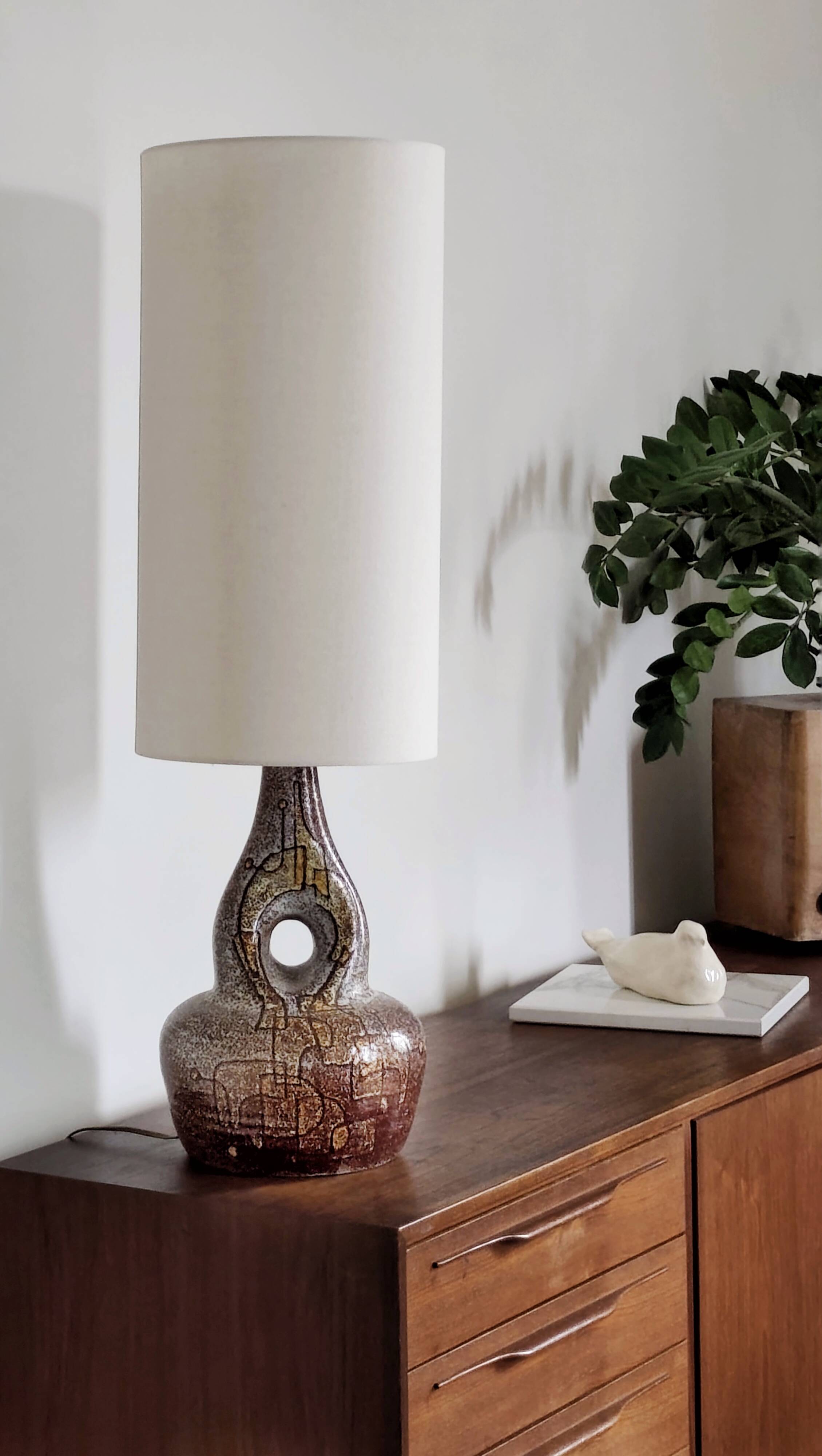 Large Accolay ceramic lamp