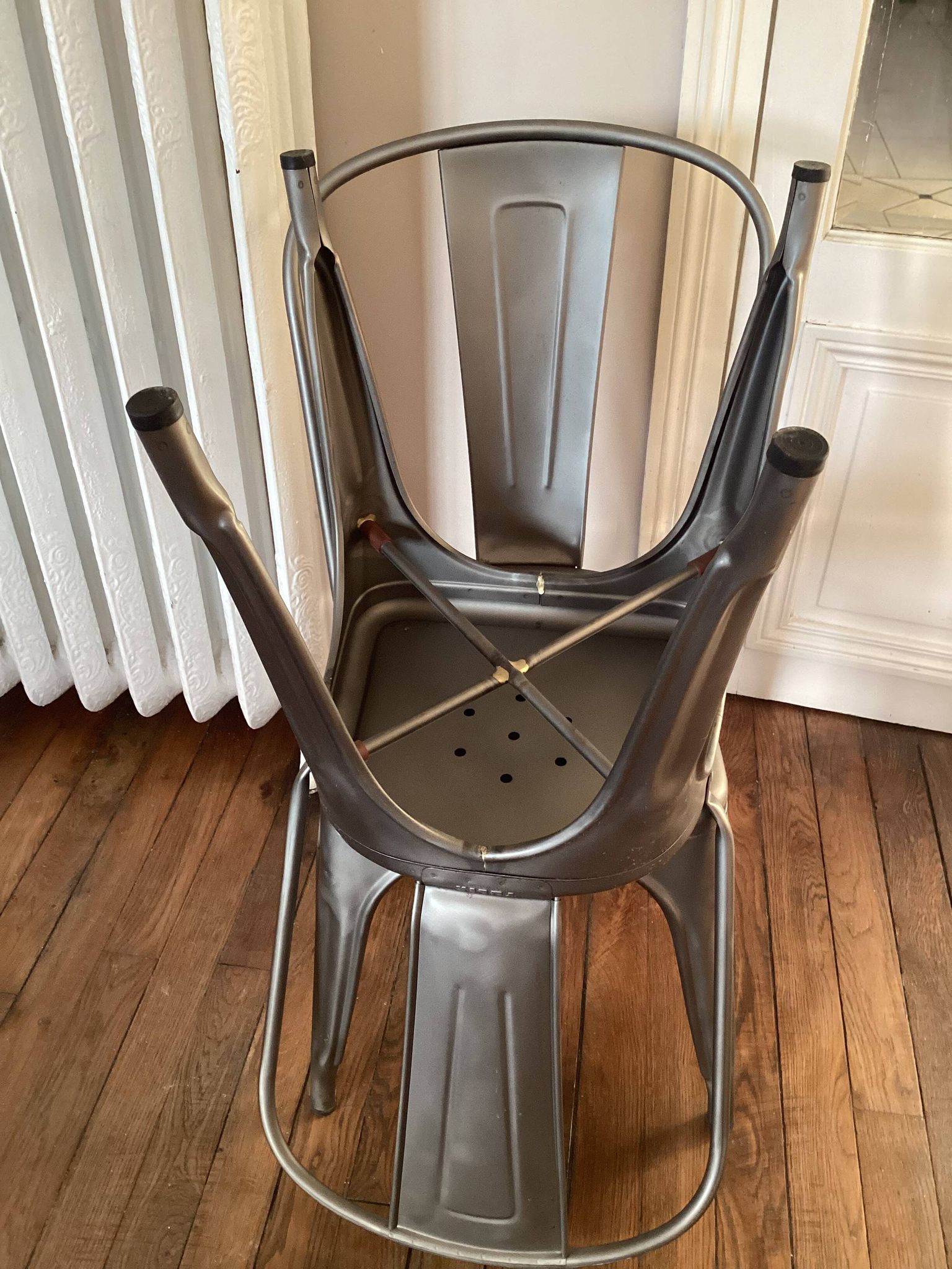 Lot de 2 authentiques chaises tolix
