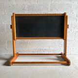 Evolutionary children's desk and its 70s chair