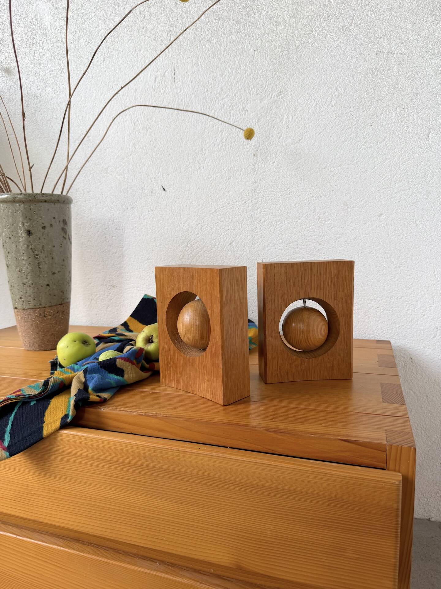 Constructivist wooden bookends