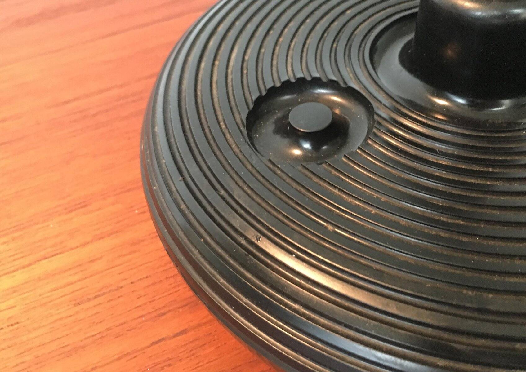 Vintage Italian table lamp by Isao Hosoe for Valenti Luce.