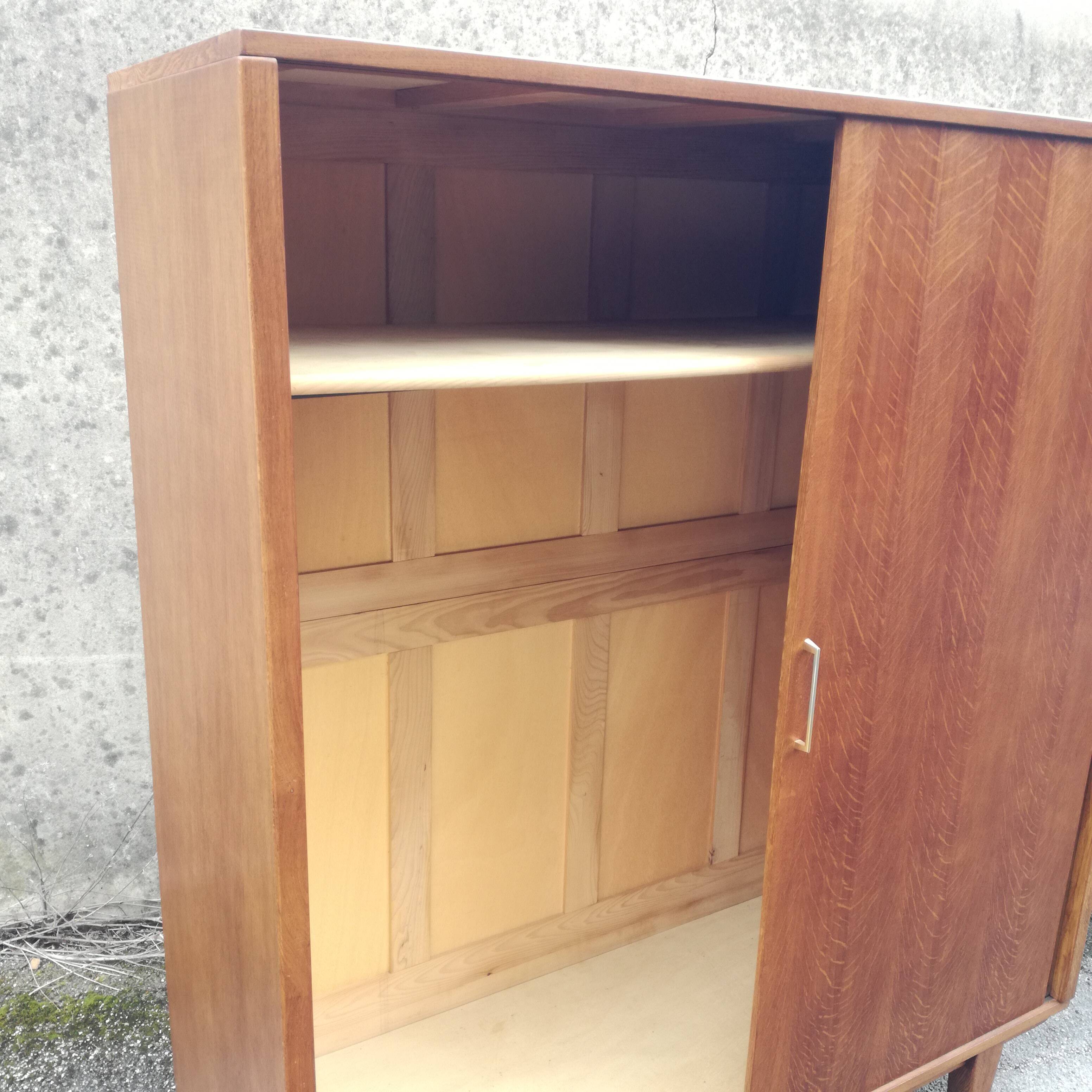 Scandinavian wardrobe 1960 with sliding doors - 160x185