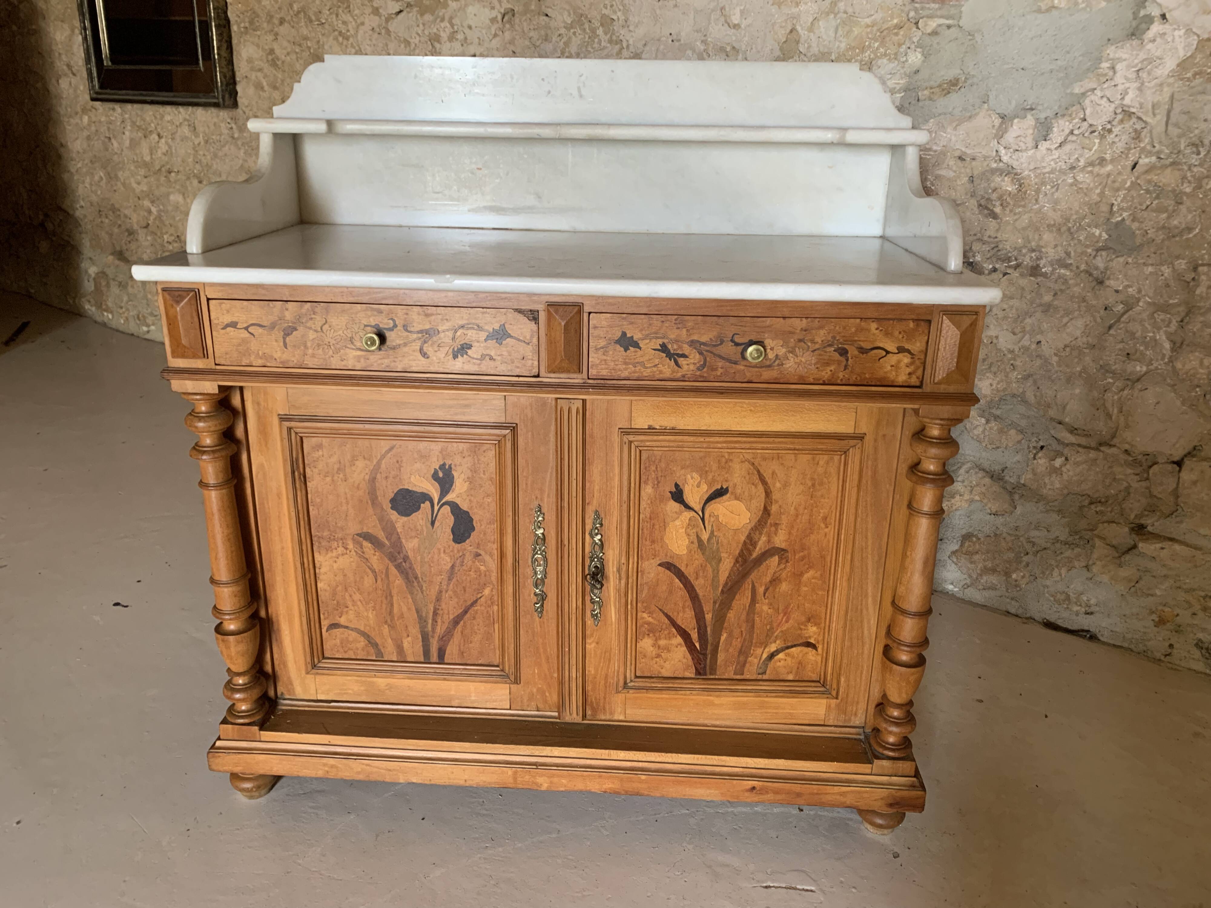 Meuble de salle de bain Art Nouveau