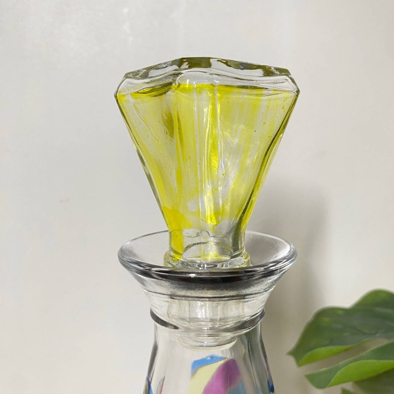 Carafe multicolore en forme de pyramide de Murano - 1980