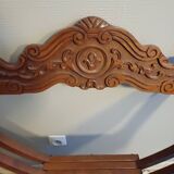 Florentine Savonarola chair, entirely hand-carved in walnut